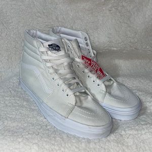 ☀️True White Sk8-Hi Canvas Shoe